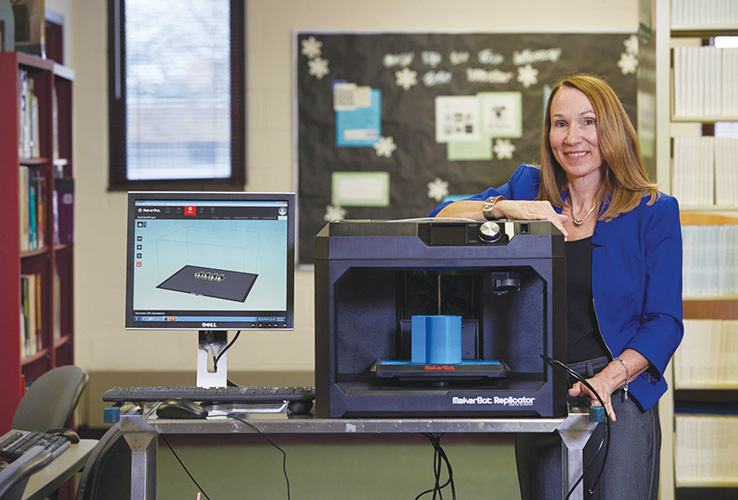  Doctoral student teaches a 3-D printing course that focuses on inventions to improve patient care while earning her EdD.
